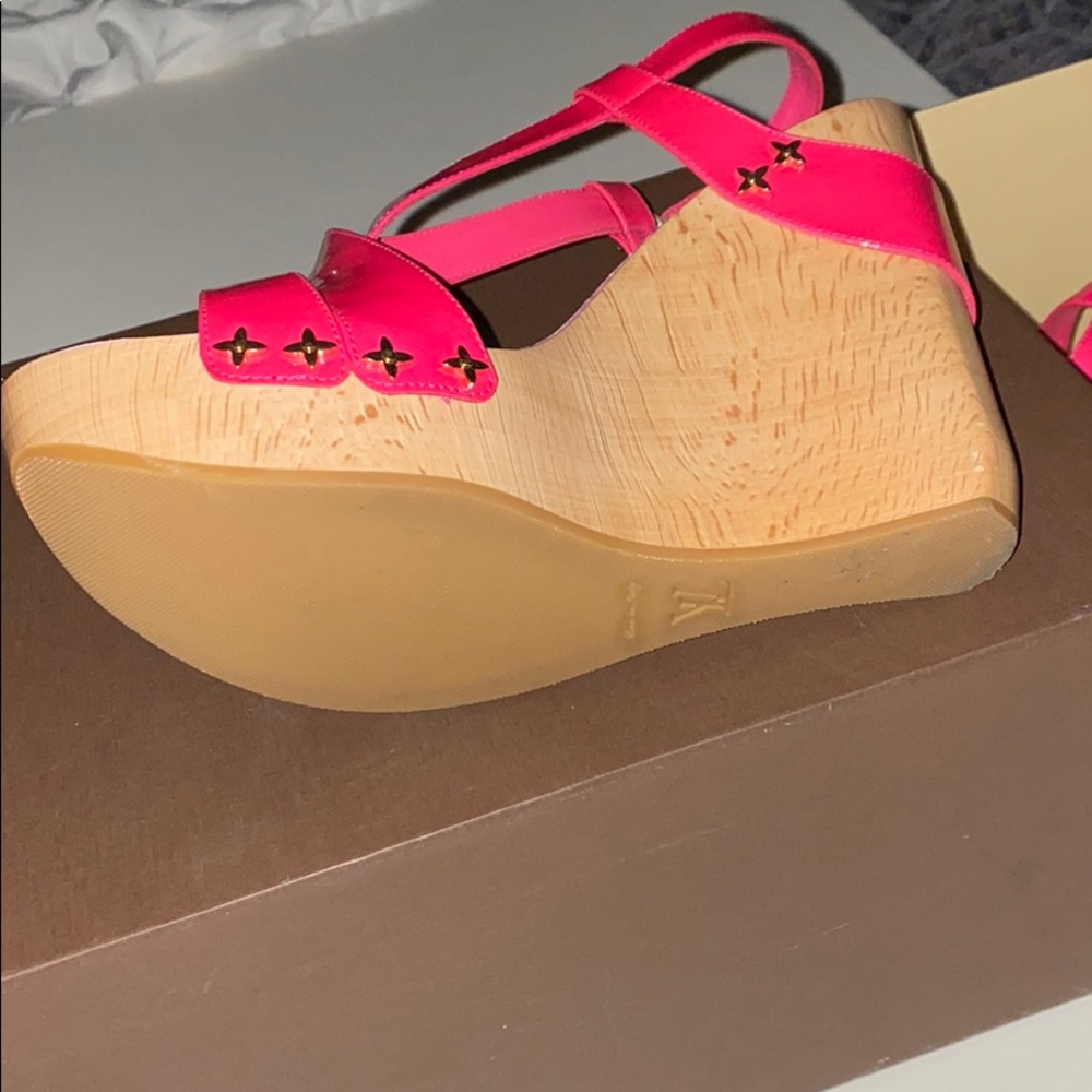 High heeled shoes - Picture 7 of 14